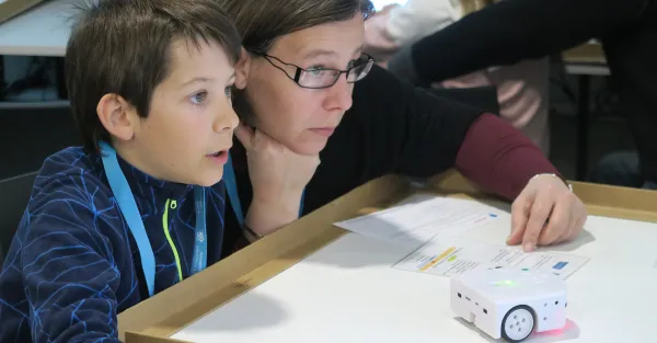 Atelier : Thymio, le robot programmable