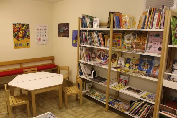 Bibliothèque de Champanges