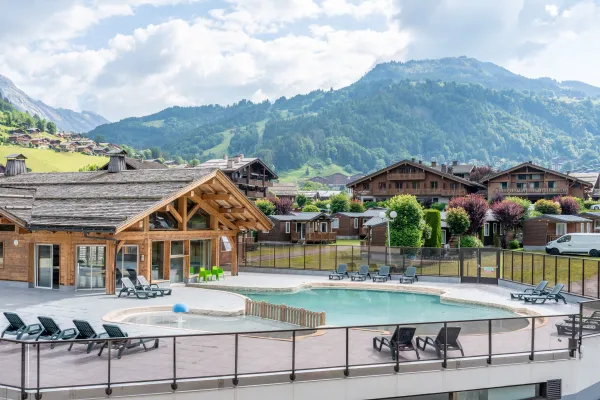 Piscine extérieure