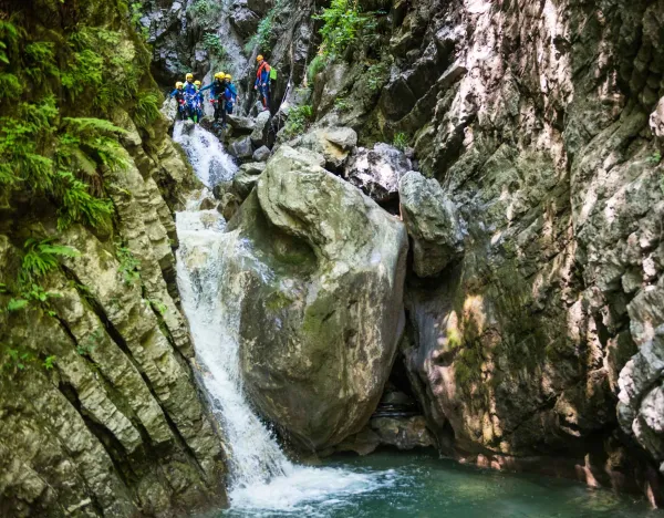 Canyoning : Montmin - ultra-canyon de 3 h par Annecy Canyoning