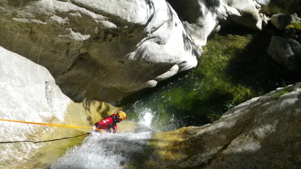 Canyoning avec Neo Mountain