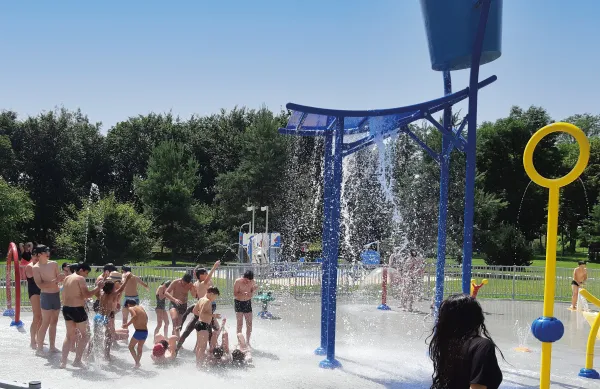 Jeu aquatique extérieur