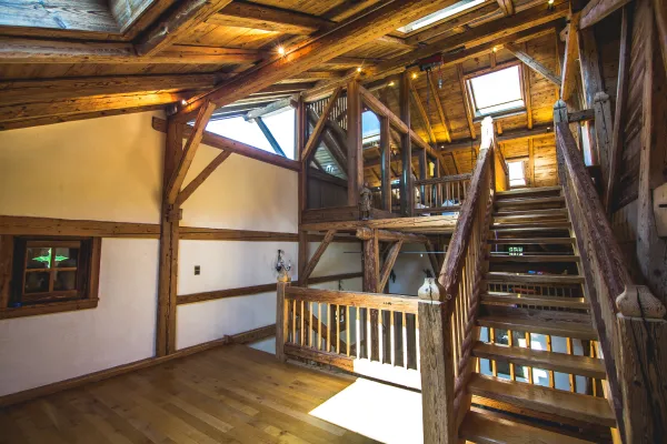 Accès mezzanine