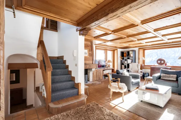 Le salon, avec vues panoramiques
