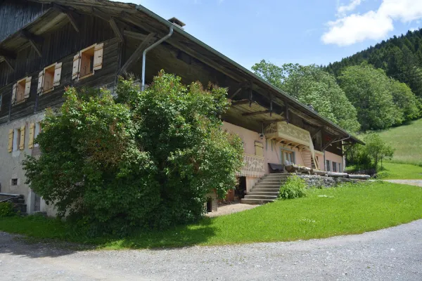 Chalet indépendant - 180m² - 4 chambres - Favre-Rochex Jean-François