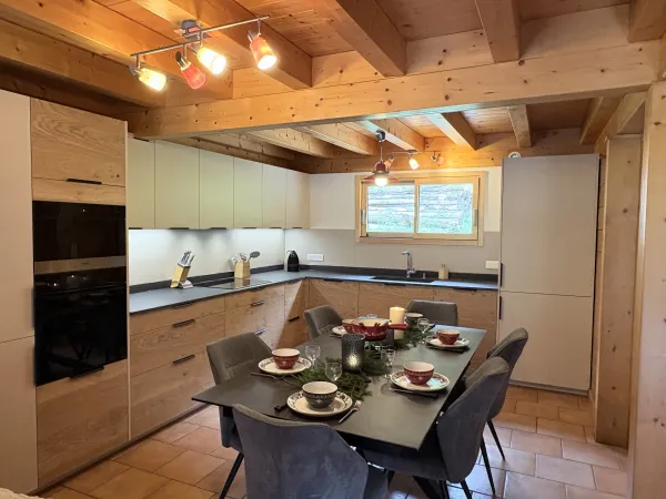 Cuisine et table à manger