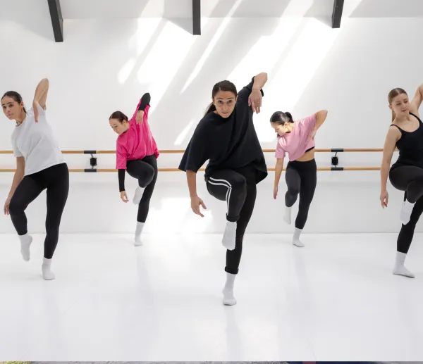 Feeling Dance_Marnaz
