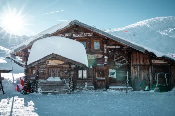 Auberge la Roselette (1871m)