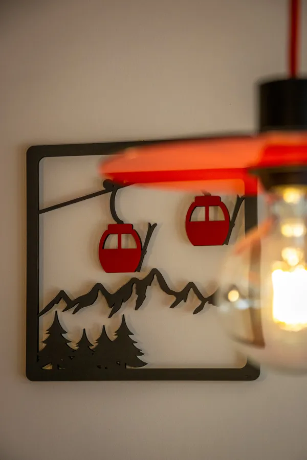 Chalet Nant Rouge aux Contamines Montjoie, au pied des pistes de ski au hameau du Baptieu. Un nouveau gite aux Contamines.
