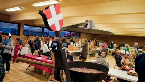 Marché artisans et producteurs