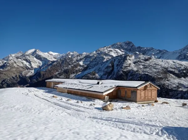 Le refuge des Prés, situé au coeur de la réserve naturelle des Contamines-Montjoie, à 1935m d'altitude