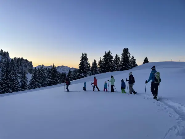 Apéro dans l'igloo avec Igloo Raquettes_Les Carroz-d'Arâches