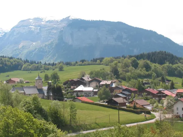 Atterrissage parapente Arâches
