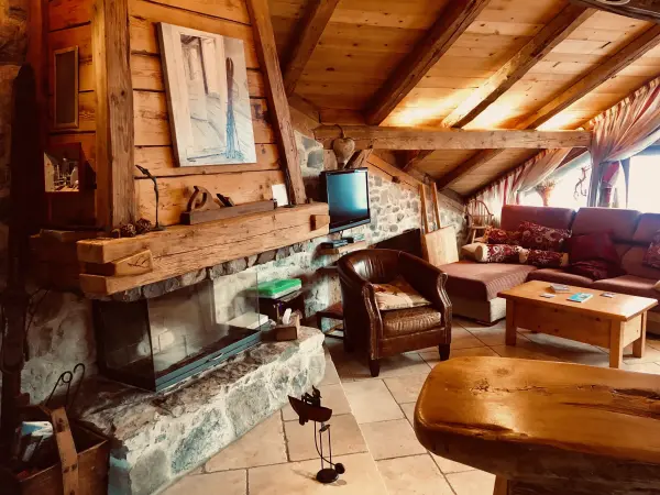 Appartement dans chalet - 6 personnes - Chez Zéline