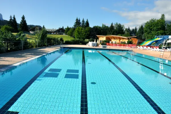 piscine des Carroz