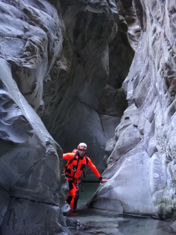 Canyoning - Balme intégral ou ludique - Bureau des Guides