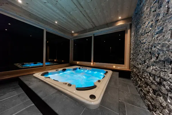 Jacuzzi