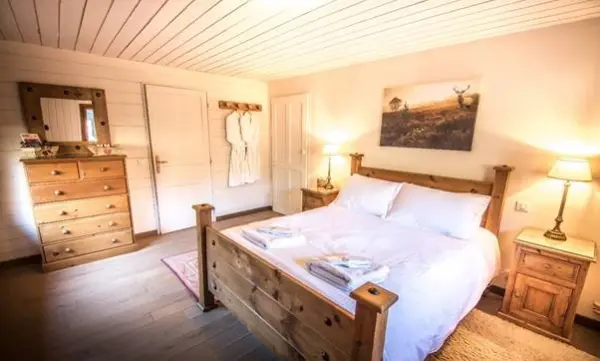 Chalet avec services - 15 personnes - Ascensus