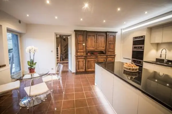 Chalet avec services - 15 personnes - Ascensus