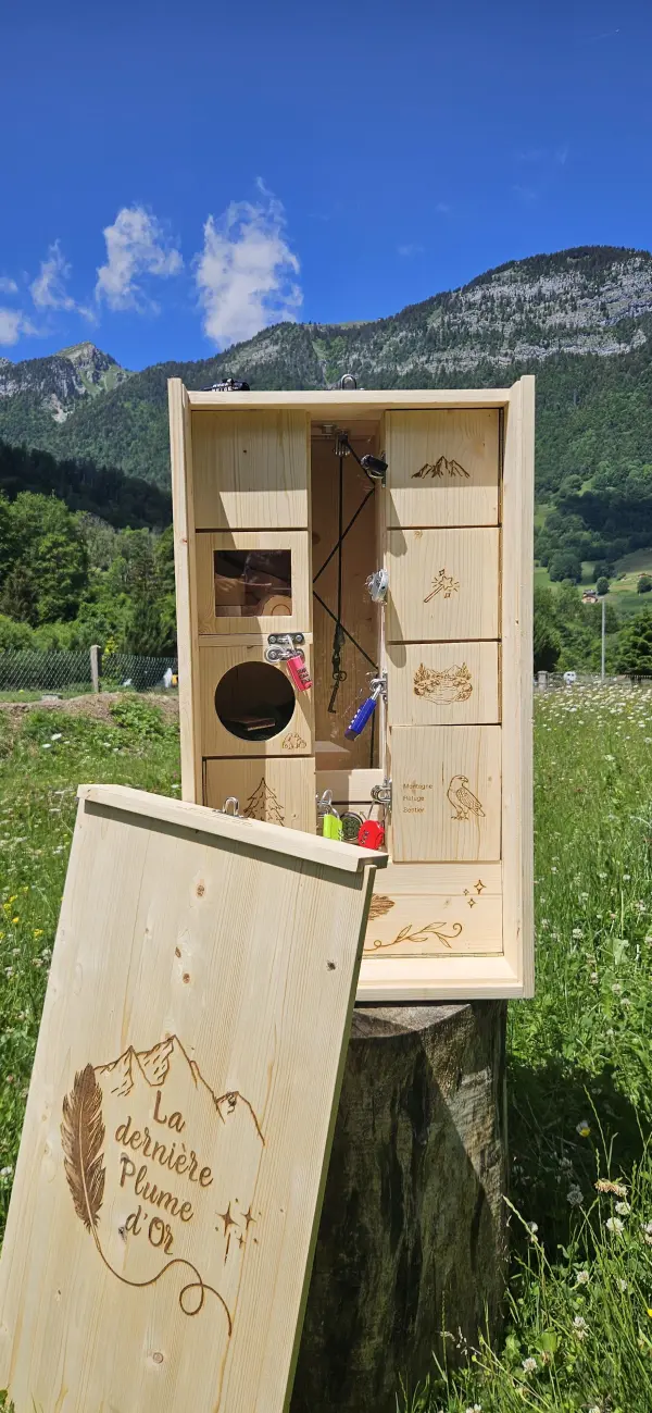 Escape Coffre : La dernière Plume d'Or