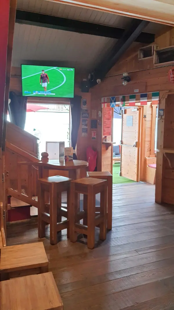 Pub Carpediem Les Carroz