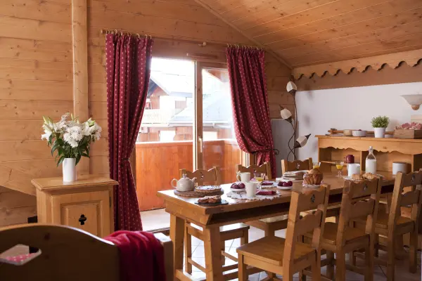 Coin repas Les Fermes du Soleil