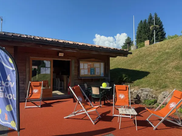 Tennis Club