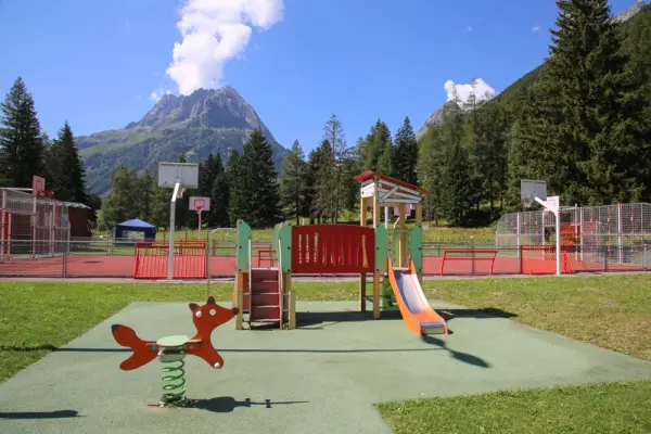Aire de jeux du chef lieu