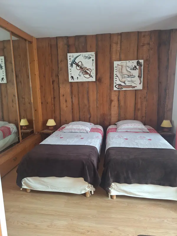 Entrée sur chambre