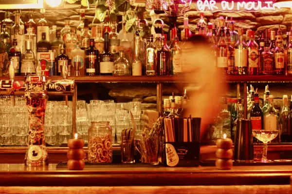 Bar