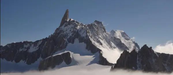 Bivouac en haute montagne - Compagnie des Guides de Chamonix