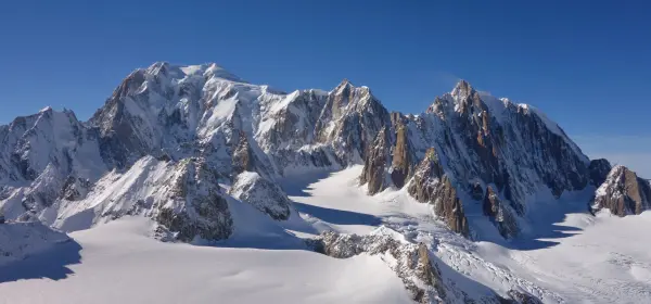 Bivouac en haute montagne - Compagnie des Guides de Chamonix
