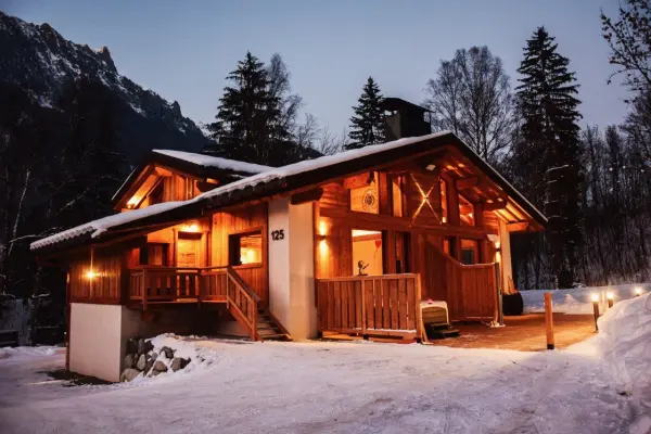 Chalet 888 Jacuzzi & Sauna