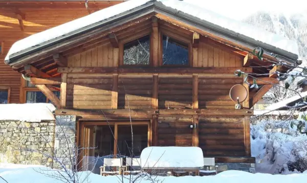 Chalet Champion 2