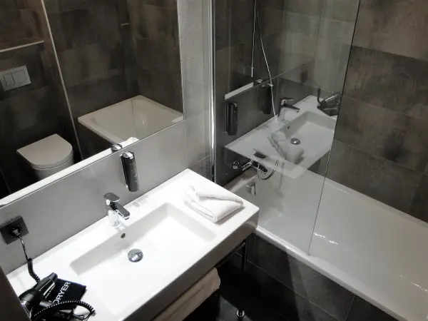 hotel du bois les houches salle de bain 4