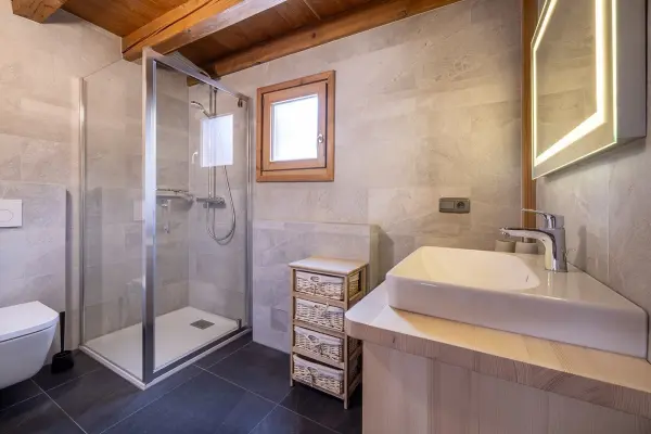 Salle de bain, 1ere étage