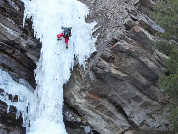 ice climbing courses