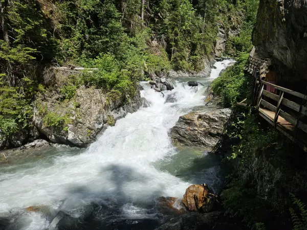 cascade de pierre-rousse