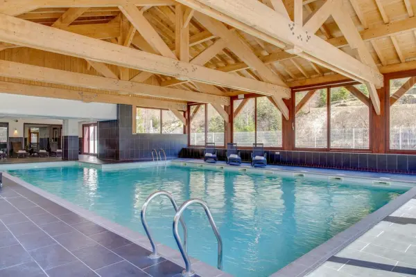 Chez Charles****｜Calme & Belle vue, Skis aux pieds - Piscine couverte - Viachamonix.com