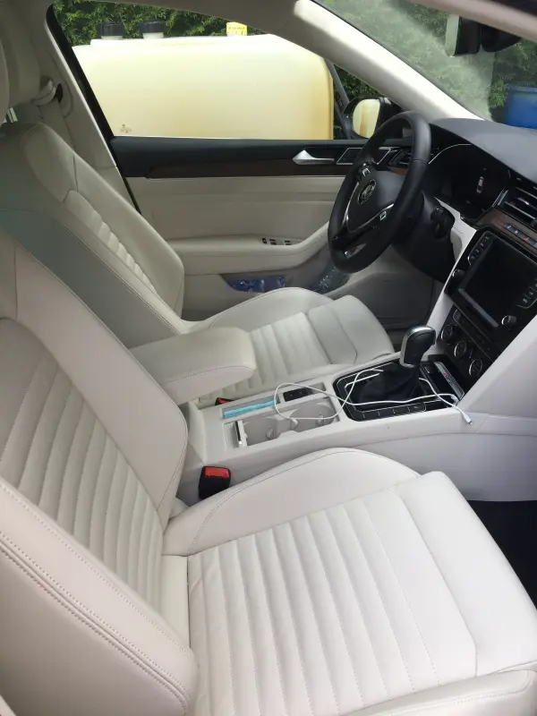 BERLINE INTERIEUR CUIR