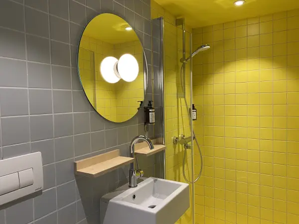 SDB Jaune