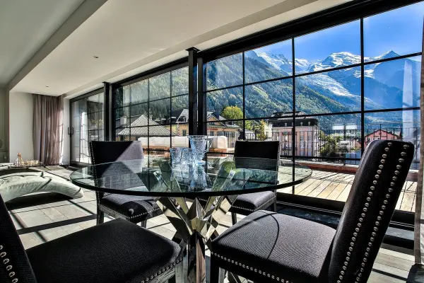 Penthouse Le Lustre Bedroom