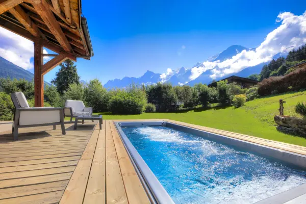 Chalet Nidaya pool