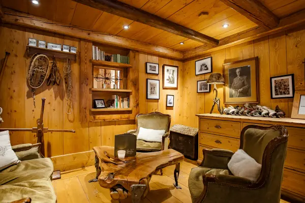 hermitage salon
