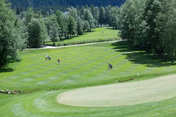 golf de chamonix trou 1