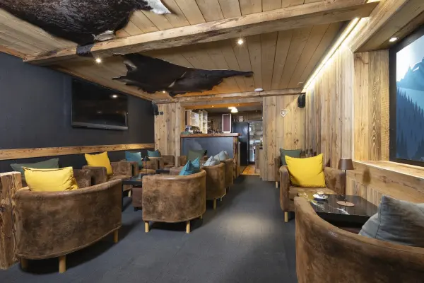 Le lounge bar