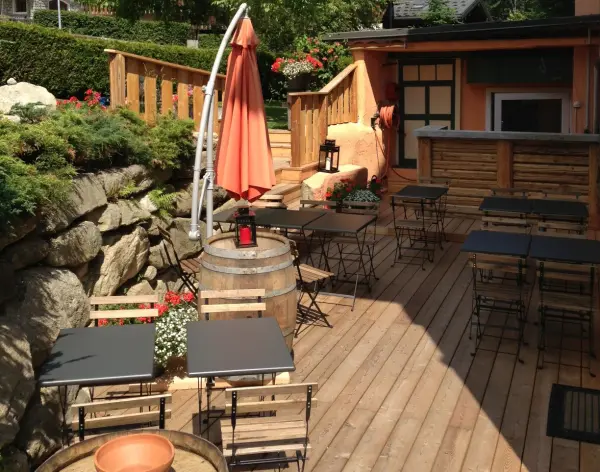 chaumiere-terrasse