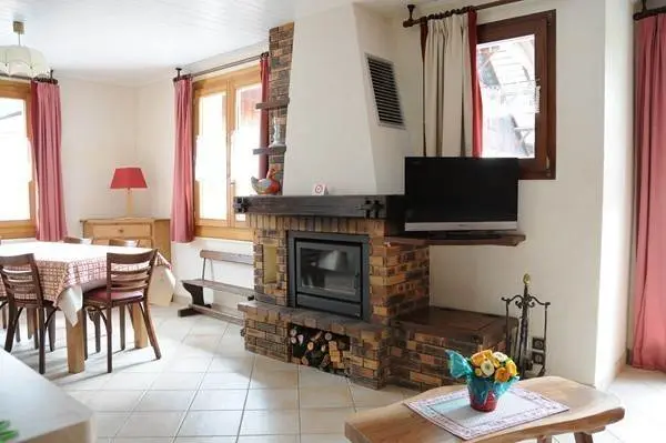 La-Maison-des-Prés-Tavernier 2