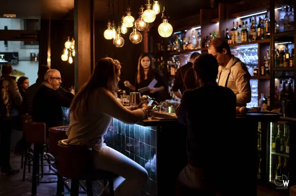 alibi-bar-6