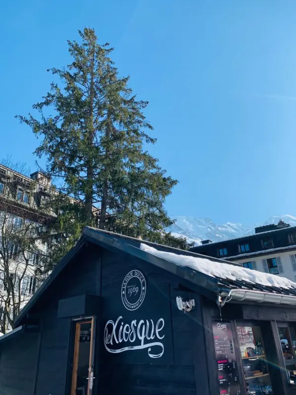 Le Kiosque